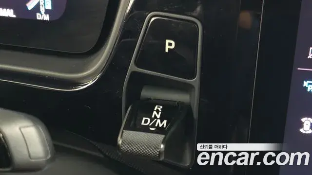 Porsche Cayenne 2024 — Photo 8/20