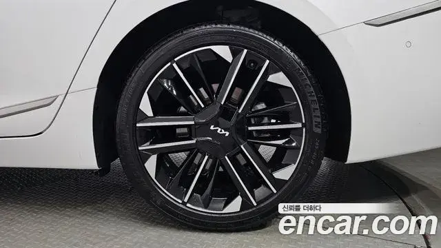 Kia K8 2025 — ფოტო 25/38