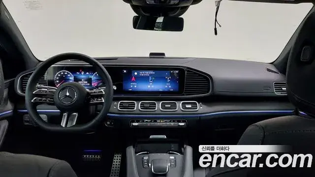 Mercedes-Benz GLE-Class 2025 — ფოტო 12/18