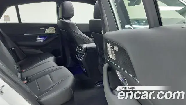Mercedes-Benz GLE-Class 2025 — ფოტო 3/18