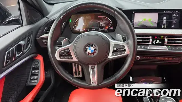 BMW 1 Series 2021 — Фото 13/20