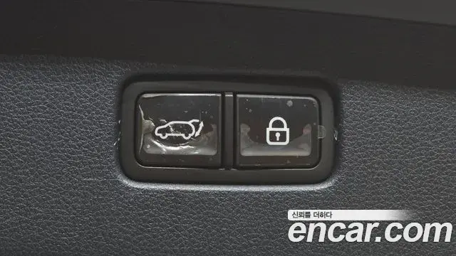 Genesis GV70 2021 — Şəkil 17/20