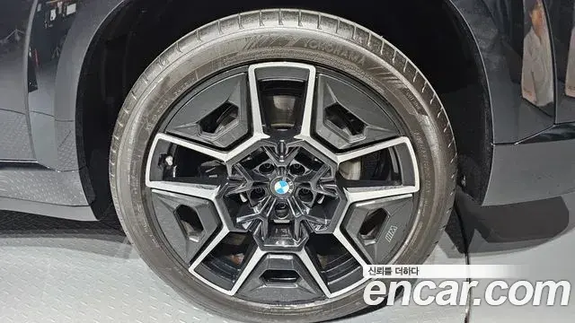 BMW XM 2026 — Photo 4/39