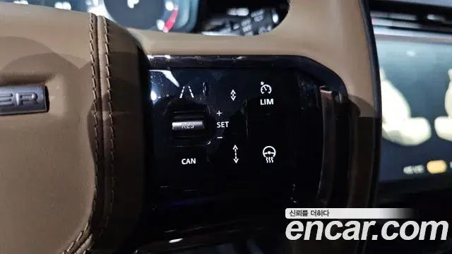 Land Rover Range Rover Sport 2025 — ფოტო 34/36