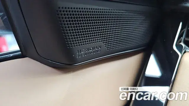 Land Rover Range Rover Sport 2025 — ფოტო 32/36