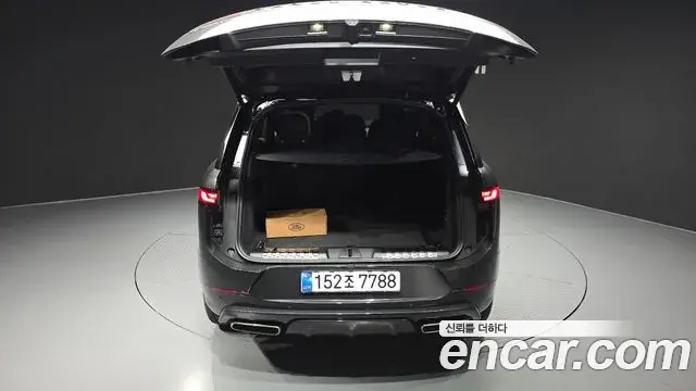 Land Rover Range Rover Sport 2025 — ფოტო 36/36