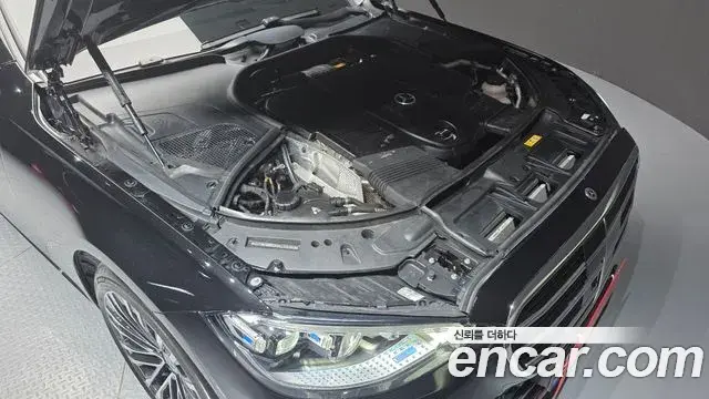 Mercedes-Benz S-Class 2022 — Фото 6/20