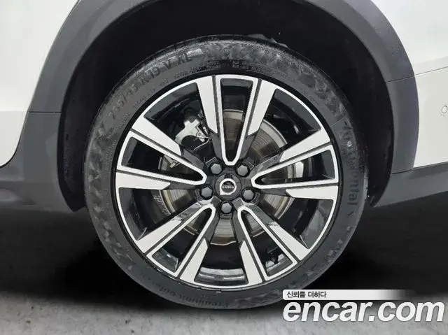 Volvo V60 Cross Country 2024 — Şəkil 1/20