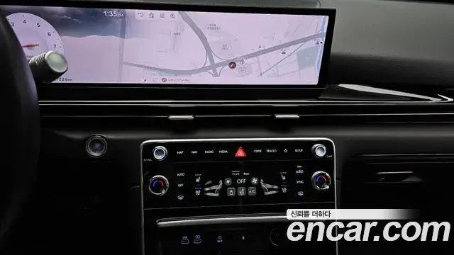 Genesis GV80 2024 — Photo 23/34