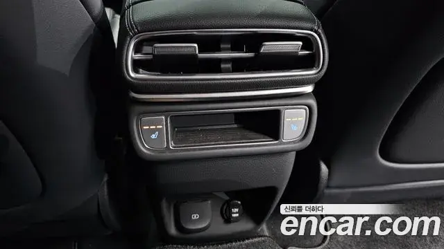 Genesis GV80 2024 — Photo 33/34