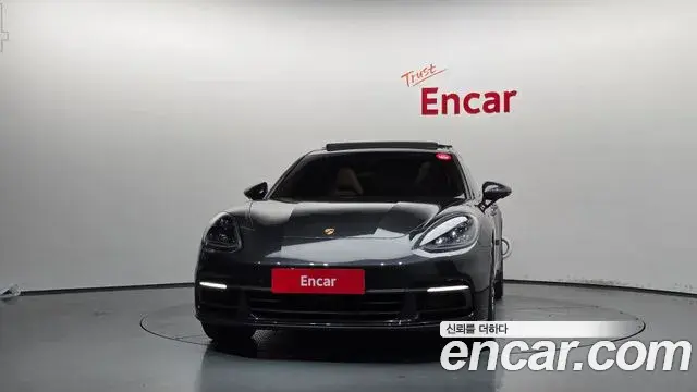 Porsche Panamera 2018 — Photo 3/38