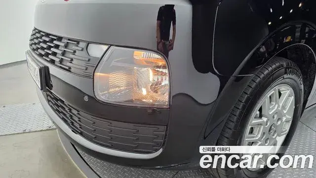 Hyundai Staria 2026 — Photo 30/35