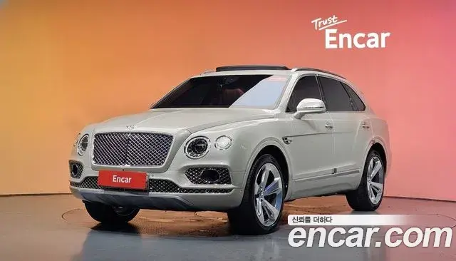 Bentley Bentayga 2018 — Photo 23/38