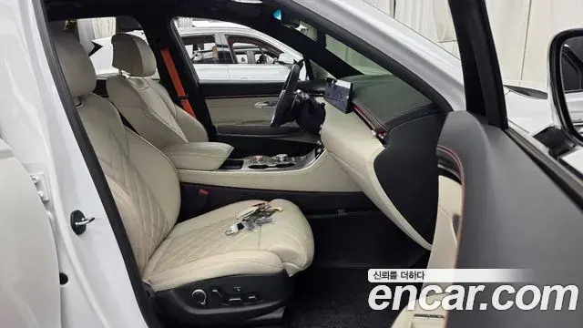 Genesis GV70 2024 — Şəkil 20/38