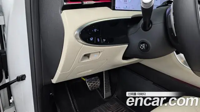 Genesis GV70 2024 — Şəkil 13/38