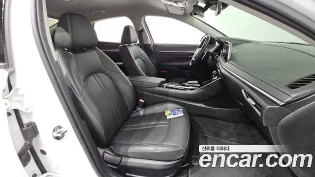 Hyundai Sonata 2022 — Фото 12/20