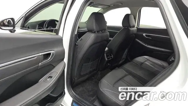 Hyundai Sonata Hybrid 2022 — Şəkil 2/31