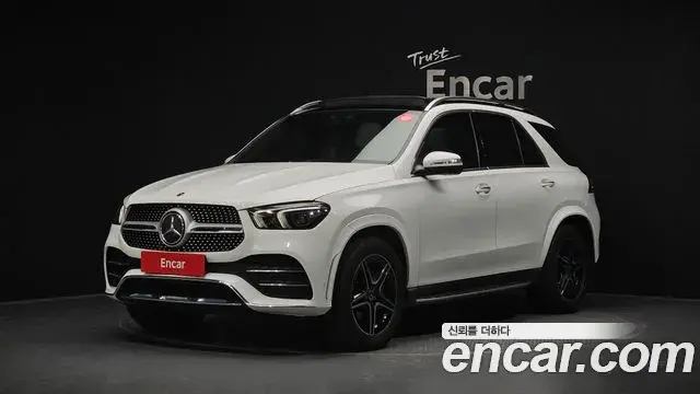 Mercedes-Benz GLE-Class 2021 — Фото 1/20