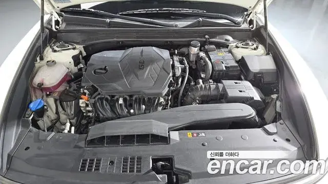 Hyundai Grandeur Hybrid 2023 — Şəkil 12/32