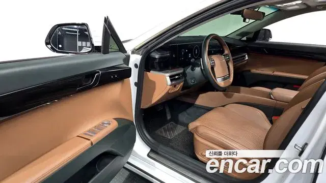 Hyundai Grandeur Hybrid 2023 — Şəkil 24/32