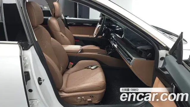 Hyundai Grandeur Hybrid 2023 — Şəkil 30/32