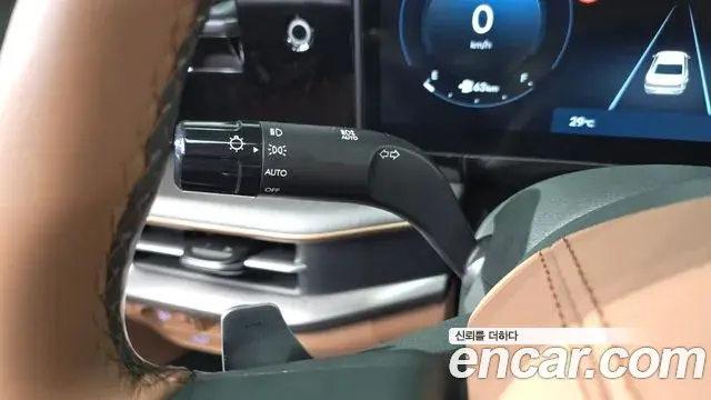 Hyundai Grandeur Hybrid 2023 — Şəkil 3/32