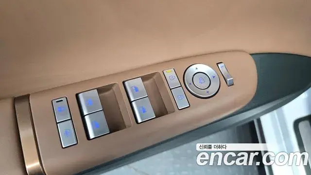 Hyundai Grandeur Hybrid 2023 — Şəkil 32/32
