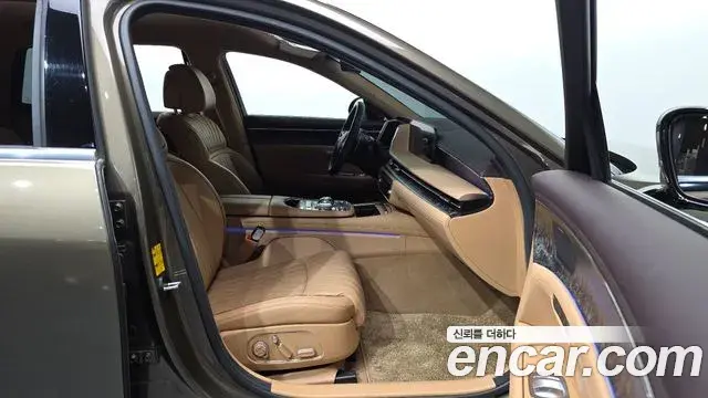 Genesis G90 2022 — ფოტო 25/33