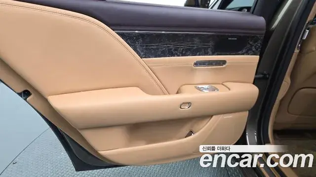 Genesis G90 2022 — ფოტო 5/33
