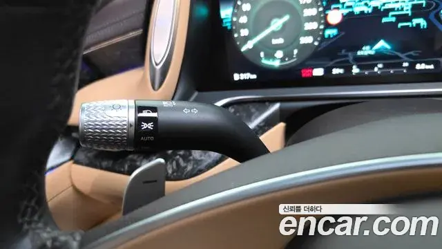 Genesis G90 2022 — ფოტო 13/33
