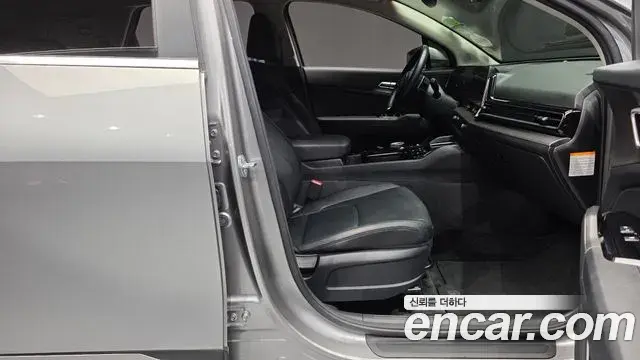 Kia Sportage 2023 — Photo 7/20