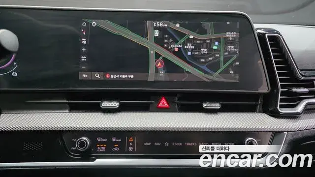 Kia Sportage 2023 — Photo 17/20