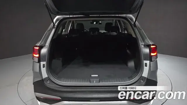 Kia Sportage 2023 — Photo 1/20