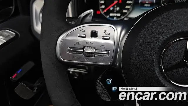 Mercedes-Benz G-Class 2022 — Photo 16/34