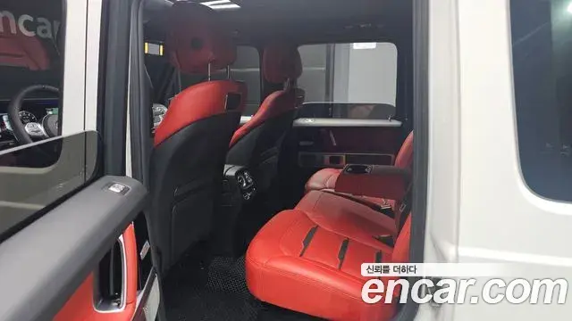 Mercedes-Benz G-Class 2022 — Photo 7/34
