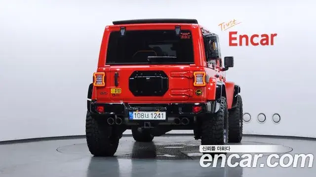 Jeep Wrangler 2021 — Şəkil 21/30