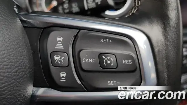 Jeep Wrangler 2021 — Şəkil 4/30