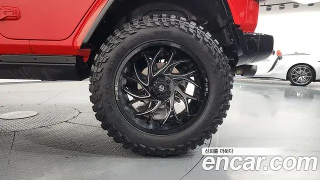 Jeep Wrangler 2021 — Şəkil 5/30