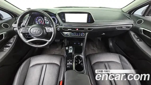 Hyundai Sonata 2022 — Фото 7/20