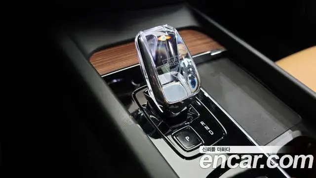 Volvo V60 Cross Country 2025 — Şəkil 14/20