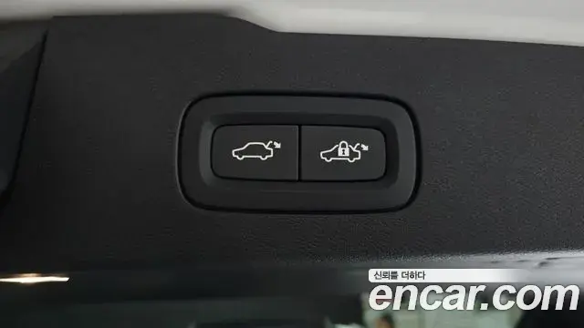 Volvo V60 Cross Country 2025 — Şəkil 18/20
