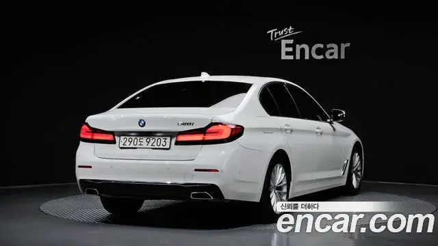 BMW 5 Series 2022 — Фото 2/20