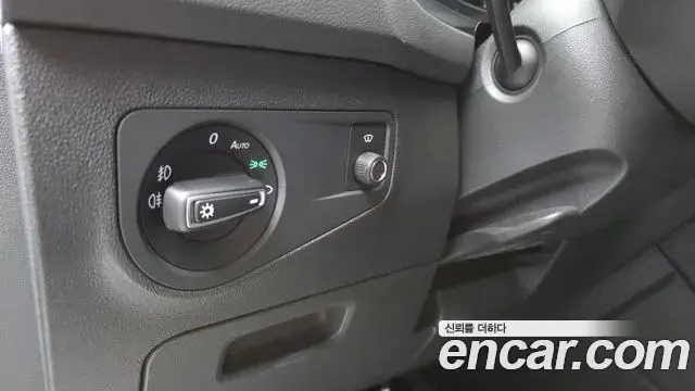 Volkswagen Tiguan 2018 — Şəkil 4/30