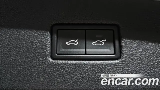 Volkswagen Tiguan 2018 — Şəkil 15/30