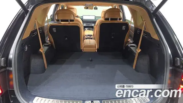 Genesis GV80 2023 — ფოტო 23/35