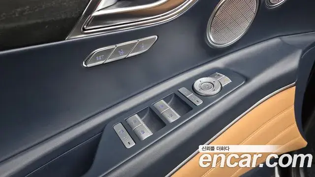 Genesis GV80 2023 — ფოტო 11/35