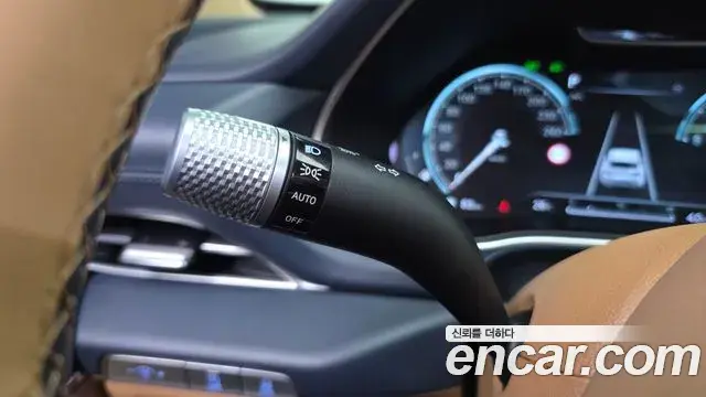 Genesis GV80 2023 — ფოტო 15/35