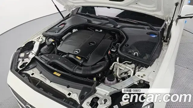 Mercedes-Benz E-Class 2020 — Фото 6/20