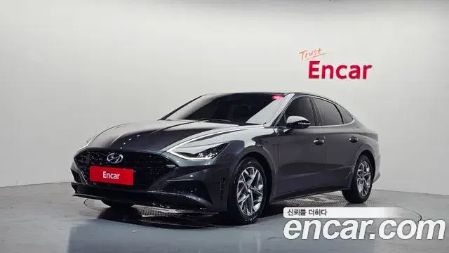 Hyundai Sonata Hybrid 2022 — Şəkil 11/30