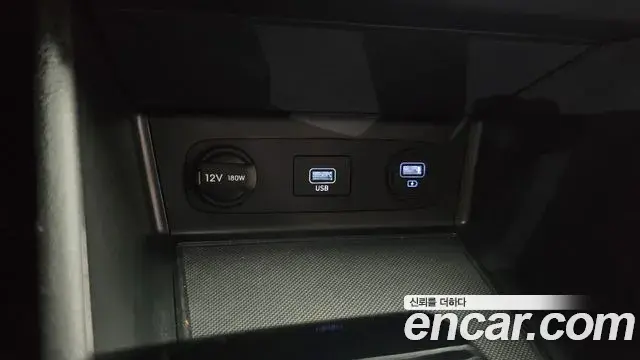 Hyundai Sonata Hybrid 2022 — Şəkil 17/30